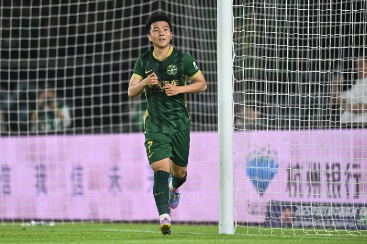 开云-01年龄段首人！陶强龙完成中超百场里程碑，贡献14球8助攻